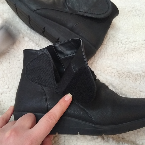 Black ankle boots - Picture 5 of 7